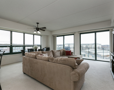 6420 Double Eagle Drive - Photo Thumbnail 6
