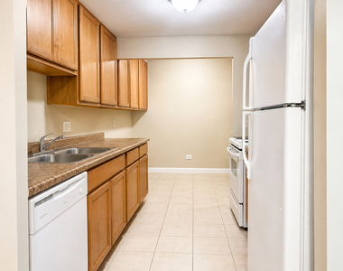 8 Oak Creek Drive - Photo Thumbnail 14