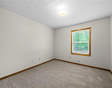 5405 Iris Drive Sw - Photo Thumbnail 12