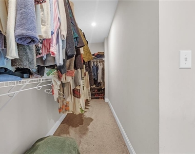 1645 Hillcrest Drive - Photo Thumbnail 23