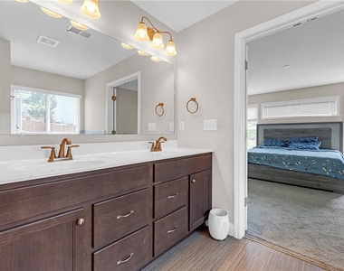 1645 Hillcrest Drive - Photo Thumbnail 22