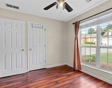 1755 Arborwood Drive - Photo Thumbnail 22