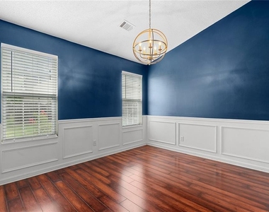 1755 Arborwood Drive - Photo Thumbnail 6