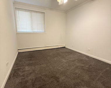 5011 Valley Lane - Photo Thumbnail 6
