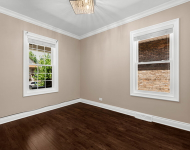 1327 Euclid Avenue - Photo Thumbnail 7
