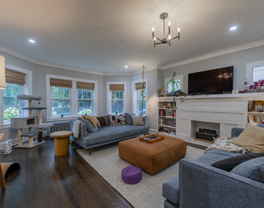 1318 Dewey Avenue - Photo Thumbnail 1