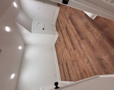 3233 W Cortez Street - Photo Thumbnail 8