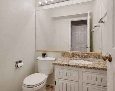 1347 Rose Boulevard - Photo Thumbnail 10