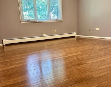 550 E Main Street - Photo Thumbnail 7