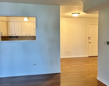 550 E Main Street - Photo Thumbnail 4