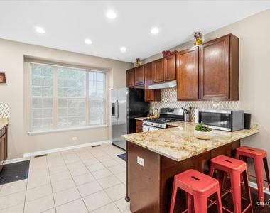 757 Station Boulevard - Photo Thumbnail 9