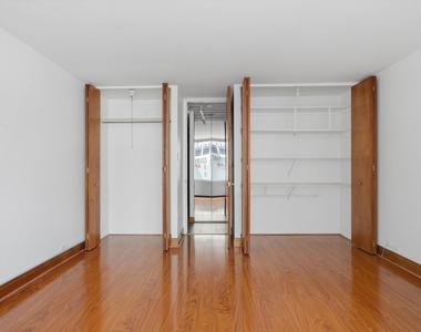 535 N Michigan Avenue - Photo Thumbnail 10