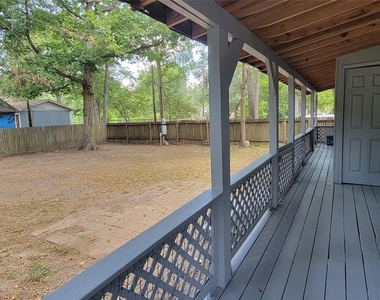 17308 Valley Lane - Photo Thumbnail 7
