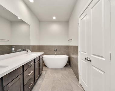 2319 Silva Park Lane - Photo Thumbnail 17