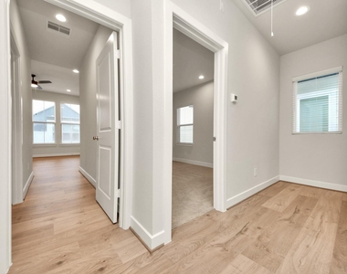 2319 Silva Park Lane - Photo Thumbnail 20