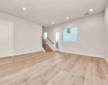 2319 Silva Park Lane - Photo Thumbnail 17