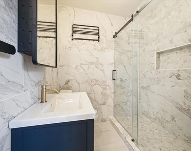 1147 Du Barry Lane - Photo Thumbnail 7