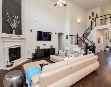 22126 Grand Mist Drive - Photo Thumbnail 7