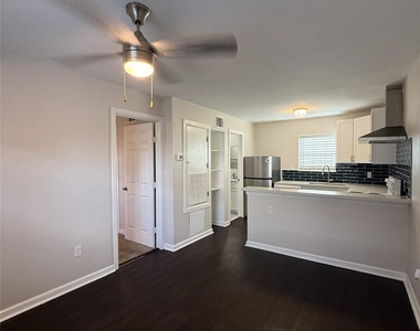 1824 Thonig Road - Photo Thumbnail 5