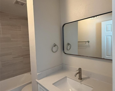 1824 Thonig Road - Photo Thumbnail 11