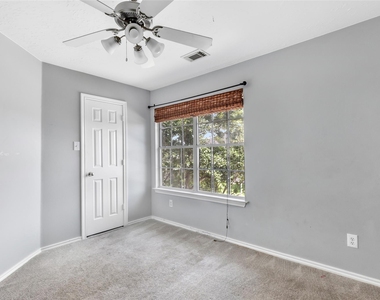 9016 Elm Drake Lane - Photo Thumbnail 18