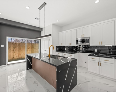 5110 Westover Street - Photo Thumbnail 7