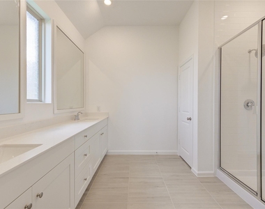 27006 Coco Flower Ln - Photo Thumbnail 37
