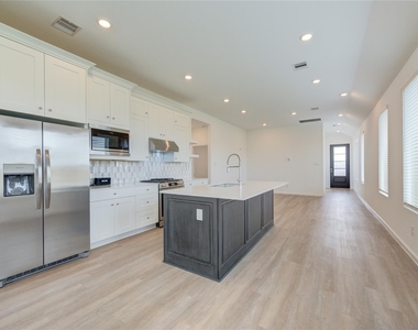 27006 Coco Flower Ln - Photo Thumbnail 21