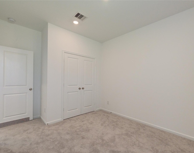 27006 Coco Flower Ln - Photo Thumbnail 11