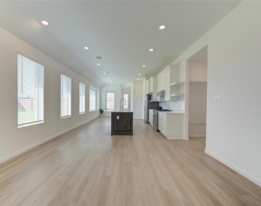 27006 Coco Flower Ln - Photo Thumbnail 17