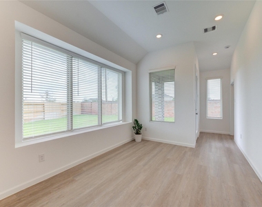 27006 Coco Flower Ln - Photo Thumbnail 26