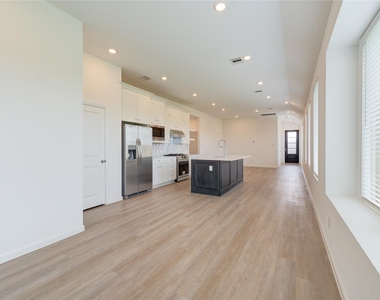 27006 Coco Flower Ln - Photo Thumbnail 29