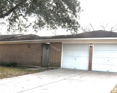 16454 Hickory Knoll Drive - Photo Thumbnail 1