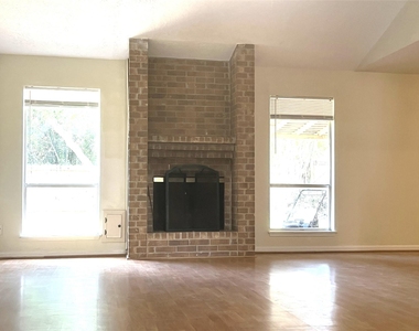 16454 Hickory Knoll Drive - Photo Thumbnail 11