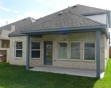 21614 Coral Mist Drive - Photo Thumbnail 9