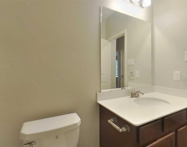 6918 Scarlet Sagebrush Street - Photo Thumbnail 11