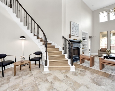 9815 Patricia Haven Lane - Photo Thumbnail 13