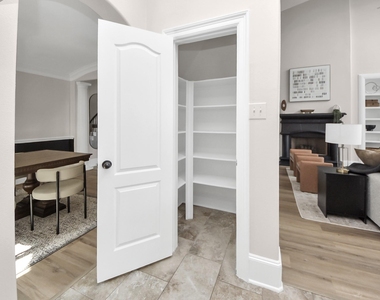 9815 Patricia Haven Lane - Photo Thumbnail 24