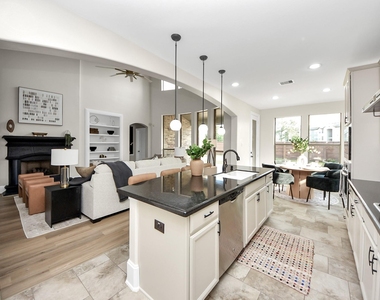 9815 Patricia Haven Lane - Photo Thumbnail 20