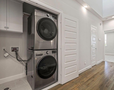 316 Jensen Drive - Photo Thumbnail 30