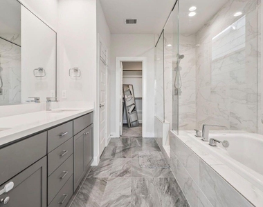 316 Jensen Drive - Photo Thumbnail 26