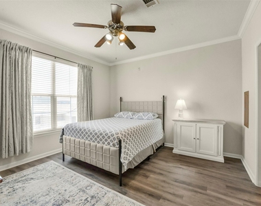 1711 Old Spanish Trail - Photo Thumbnail 8