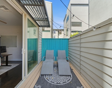 1221 W 17th Street - Photo Thumbnail 30
