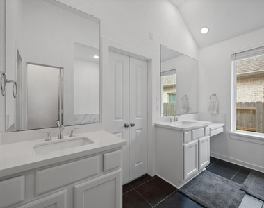 15727 Autumn Sun Court - Photo Thumbnail 5