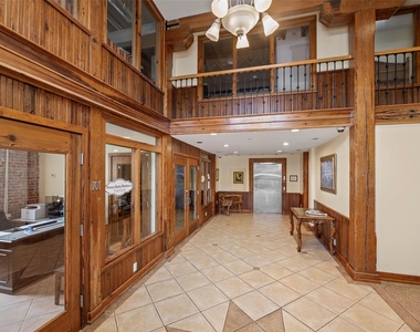 1927 Harborside Drive - Photo Thumbnail 2