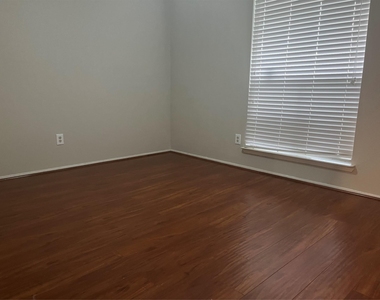 343 Elder Vista Drive - Photo Thumbnail 8