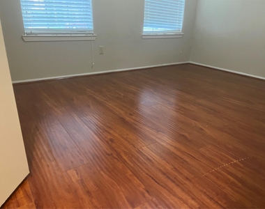 343 Elder Vista Drive - Photo Thumbnail 6