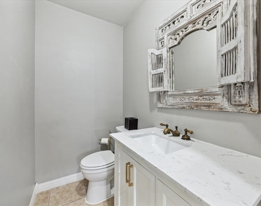 718 Garden Oaks Boulevard - Photo Thumbnail 16