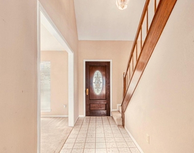 15014 Hollydale Drive - Photo Thumbnail 3