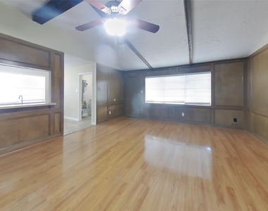 1838 Turtle Creek Drive - Photo Thumbnail 1